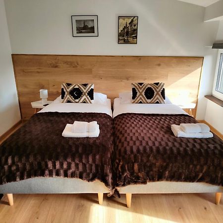 Oficynaapartments Гливице Екстериор снимка