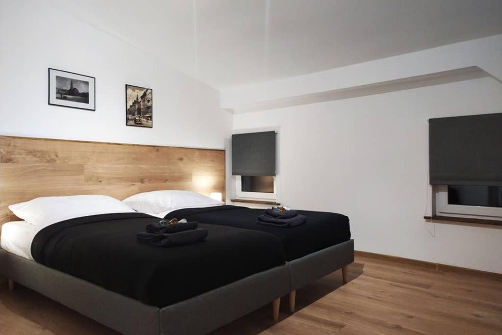 Oficynaapartments Гливице Екстериор снимка