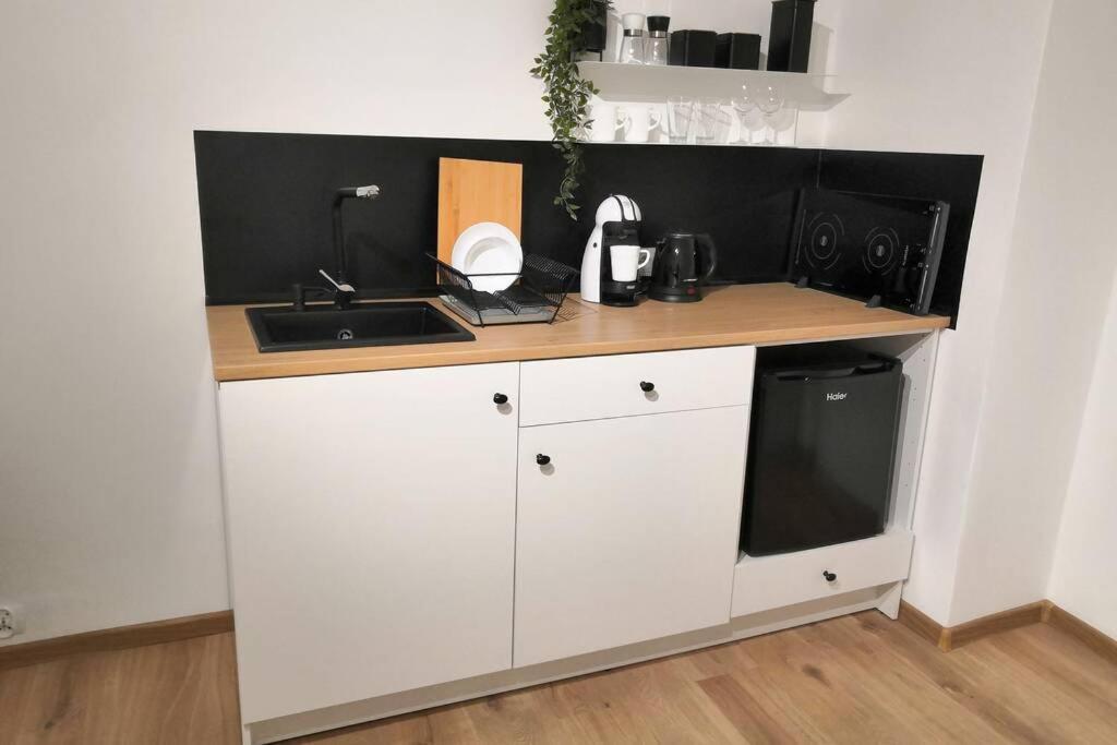 Oficynaapartments Гливице Екстериор снимка